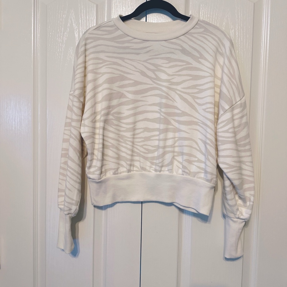 Women’s Old Navy Zebra Print Cropped Sweatshirt Size Small
